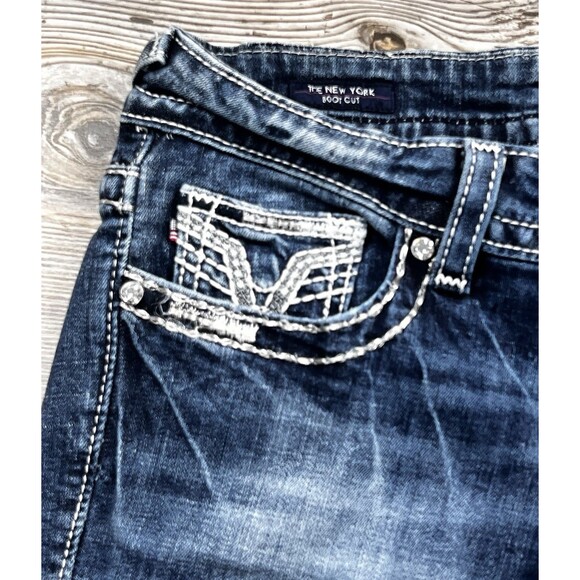Vigoss The New York Boot Cut Jeans Size 9/10 Flap Back Pockets Distressed - Picture 4 of 16
